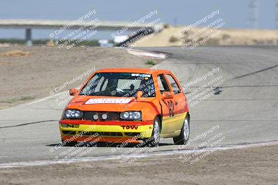 media/Sep-28-2025-24 Hours of Lemons (Sun) [[5dfe0e5f6e]]/12pm (Outside Grapevine)/